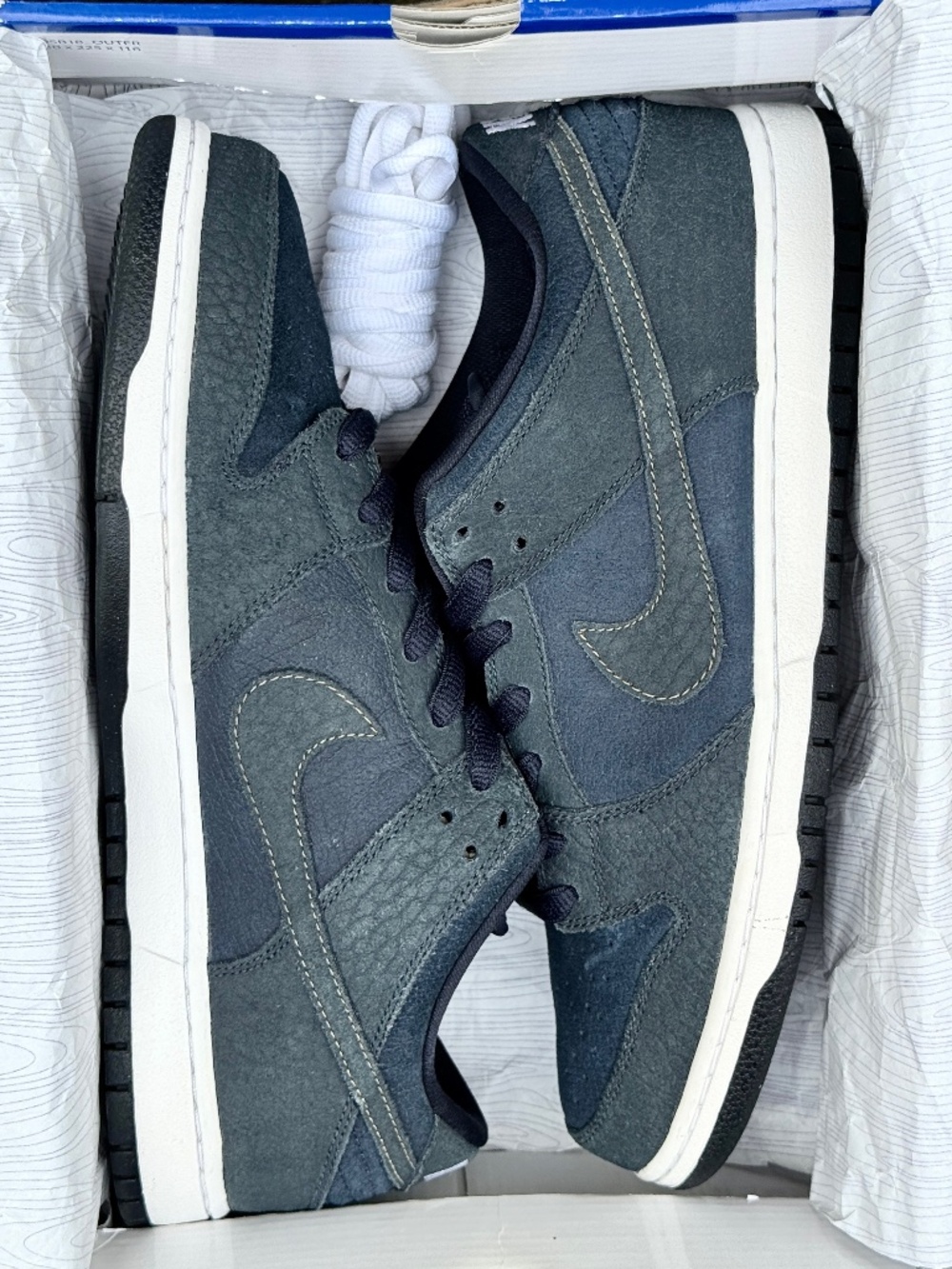 DEADSTOCK- Nike Dunk Pro SB Low U.S. Passport- SIZE 11